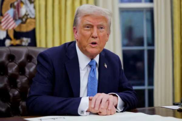 Taliban Urges Trump To Honor Doha Agreement After Threat To Bagram Airbase