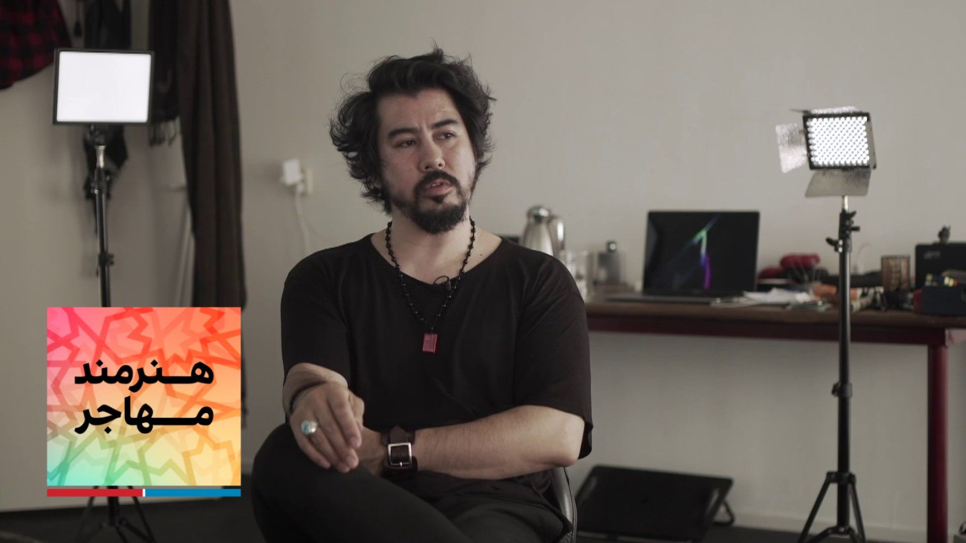 هنرمند مهاجر:‌ داوود هلمندی، فیلم‌ساز، عکاس و پژوهشگر