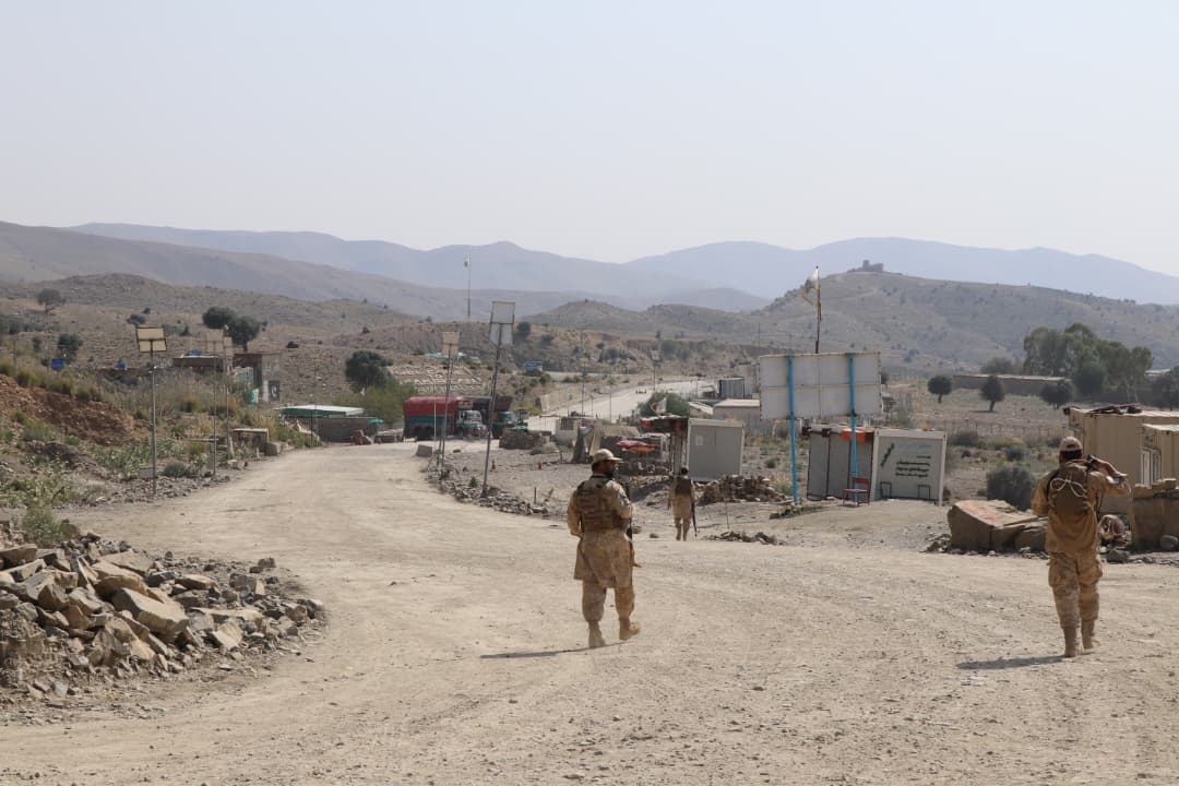 ارومچي کې خبرې، پر کرښه نښتې؛ په خوست کې د طالبانو او پاکستان ترمنځ یوځل بیا نښته شوې