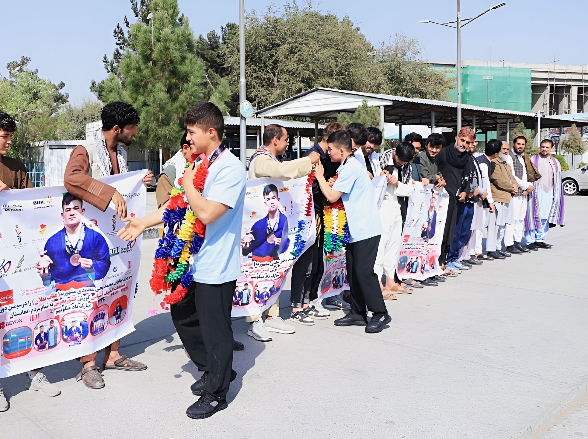 ورزشکاران کورش افغانستان با دو مدال برنز از بازی‌های آسیایی جوانان به کشور بازگشتند