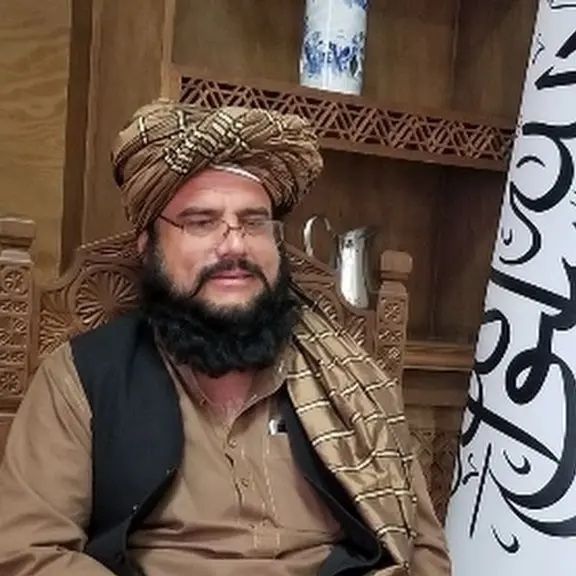 دوبۍ د طالبانو د رسنیز فعال «جنرال مبین» د کار وېزې غوښتنلیک رد کړی دی