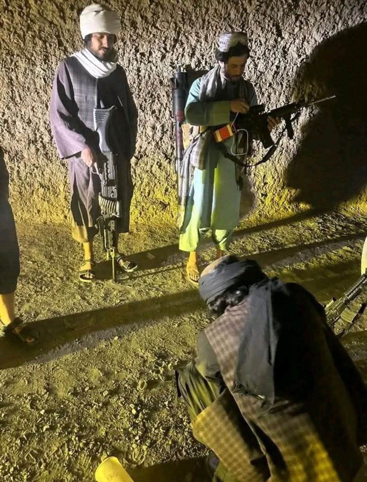 طالب چارواکي وايي د سپين بولدک جګړه له ۲ نیم ساعته وروسته ودرېده