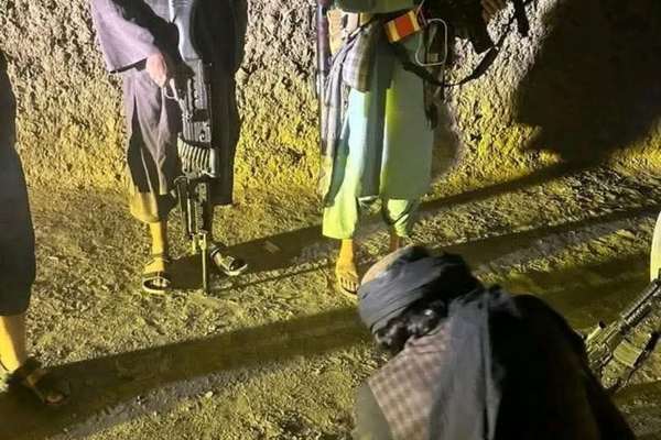 طالب چارواکي وايي د سپين بولدک جګړه له ۲ نیم ساعته وروسته ودرېده