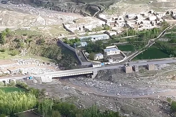 د باغران بزګر په ارګو کې؛ د افغانستان د کوکنارو د کر جغرافیا په حرکت کې ده