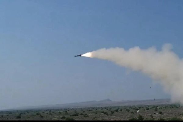 ارتش پاکستان موشکی با بُرد ۷۵۰ کیلومتر را آزمایش کرد