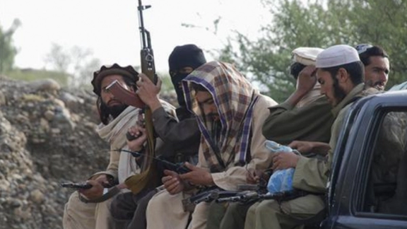 د پاکستاني طالبانو نظامي کمېسون خپلو والیانو ته: له خپلو لیکو افغان طالبان وباسئ