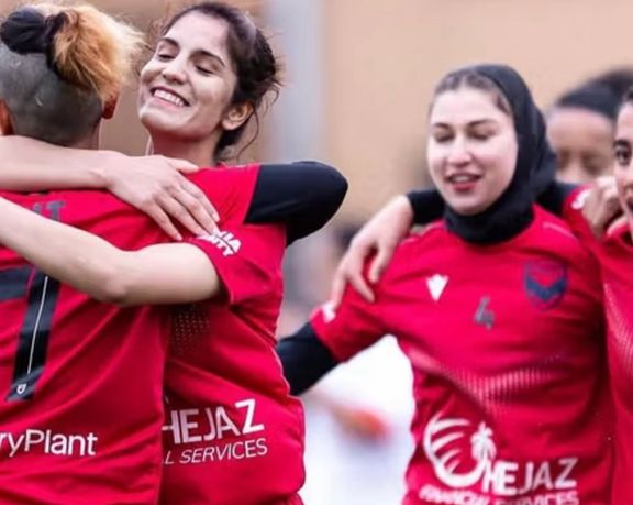 UN’s Bennett Backs Afghan Women Footballers’ Return To Play