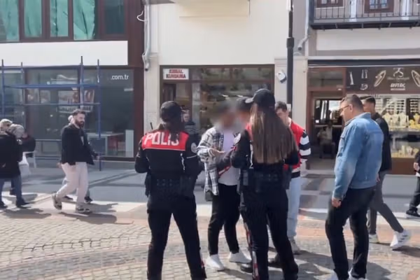 پولیس ترکیه ۵۷ پناهجوی افغان را بازداشت کرد