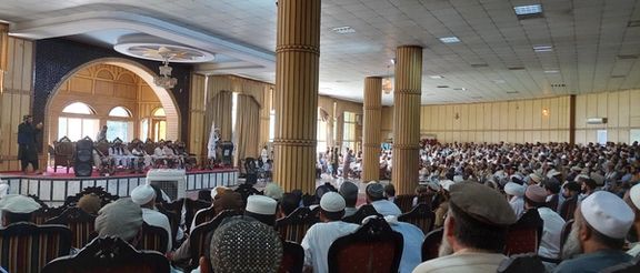 طالبان ننګرهار کې مدیرانو ته: خپلې او د ښوونکو څېرې په شریعت برابرې کړئ کنه منفک به شئ