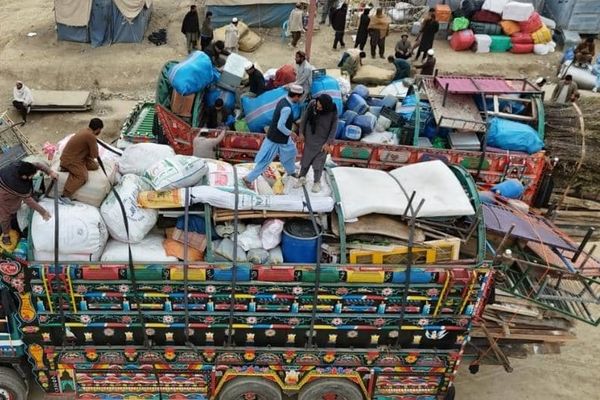 له ایران او پاکستان نه تر ۷۰۰ ډېرې کورنۍ افغانستان ته ستنې شوې