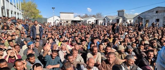 کمپ احیای امید در شرق کابل که در حمله هوایی پاکستان آسیب دید