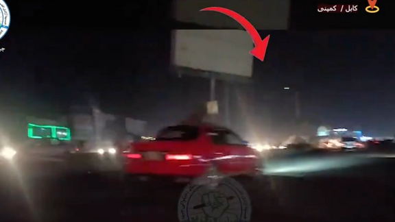 د افغانستان د ازادۍ جبهه وايي، چې په کابل کې یې درې طالبان وژلي دي