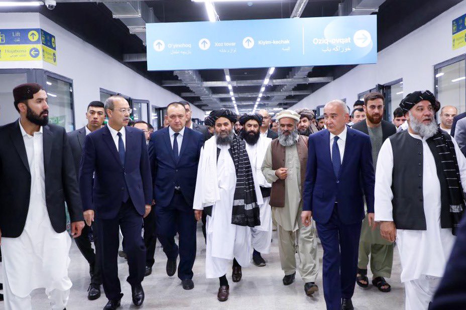 افغانان ازبکستان ته د بهرنیو وګړو د سوداګریزو سفرونو په سر کې راغلل