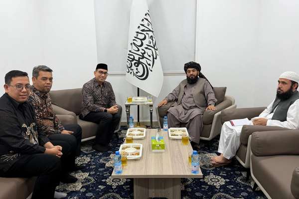 د اندونیزیا پانګوالو د افغانستان د کانونو او کرنې په برخو کې پانګونې ته لېوالتیا ښودلې