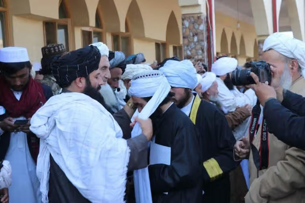 د طالبانو په راټوکېدو او د ټولنې په ځپلو کې د دیني مدرسو رول