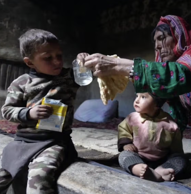 بريطانيا تخصص 8 ملايين جنيه إسترليني لمواجهة سوء التغذية بين الأطفال في أفغانستان