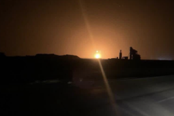 باكستان تشن هجمات جديدة على مواقع طالبان