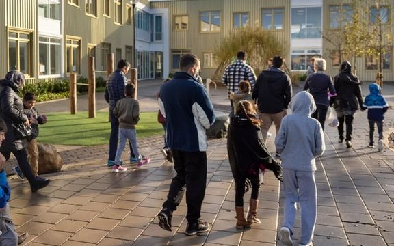 ۱۸۱ افغان از پاکستان به هالند منتقل شدند