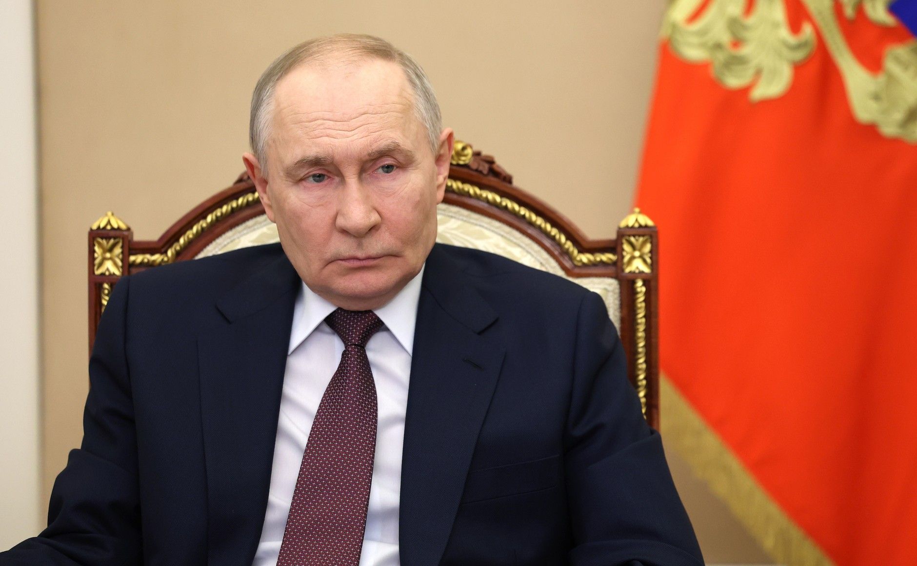 پوتین: می‌توانیم یک میلیارد دالر از دارایی‌های مسدود شده روسیه را به هیئت صلح غزه بدهیم