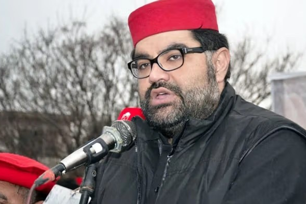 ایمل ولي خان د خپل ځان او کورنۍ امنیتي چارې خپلو کسانو ته وسپارلې