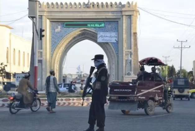 طالبان تقطع الإنترنت عبر الألياف الضوئية في قندهار للمرة الثانية خلال أسبوع