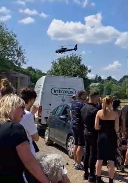 یک تیک‌تاکر بلجیمی در مراسم تدفین خودش شرکت کرد