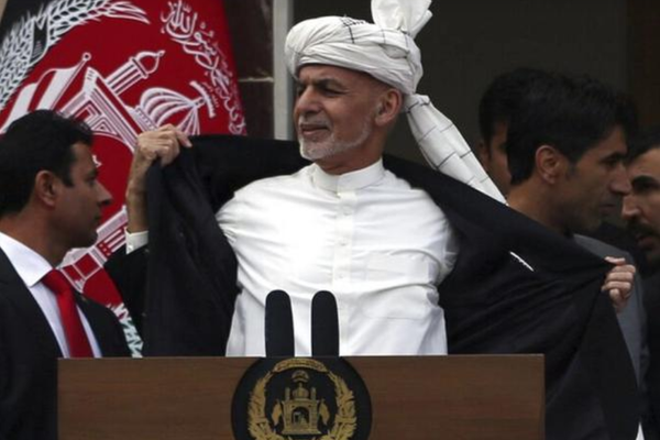 Ghani & His Inner Circle Responsible For Defeat of Republic, Says Ex-Minister of Interior