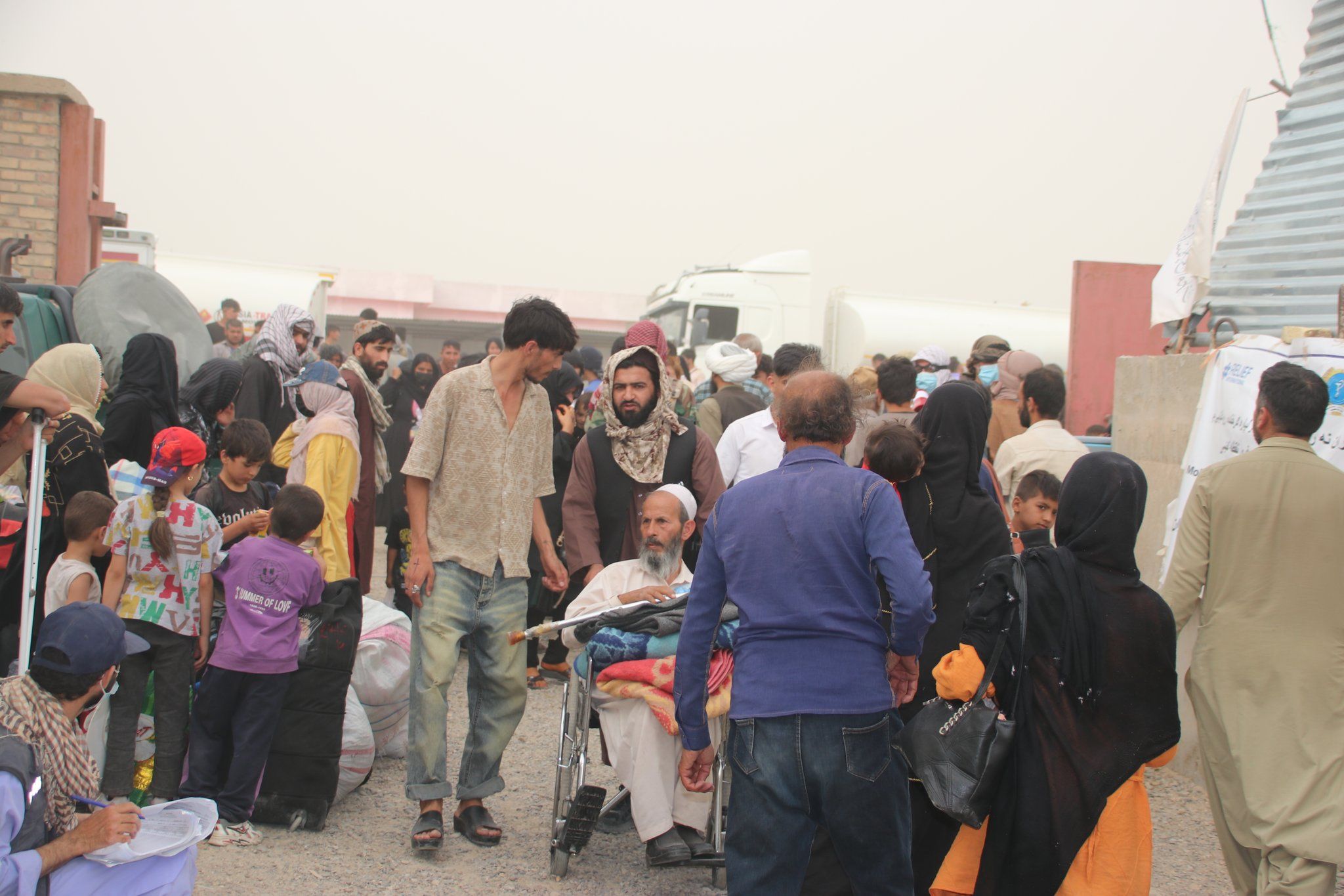 ملګرو ملتونو د طالبانو لخوا د ښځو پر کار د بندیز له امله د کډوالو د ملاتړ اته مرکزونه وتړل