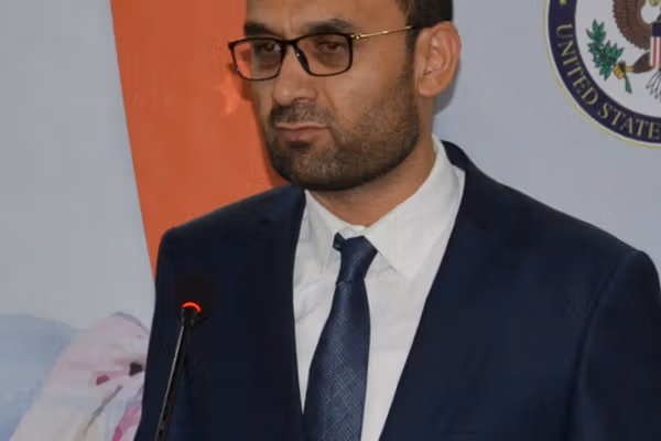 نور رحمان اخلاقي: افغانستان د خلکو د رایو پر بنسټ نظام ته اړتیا لري