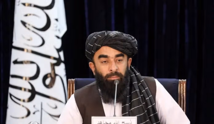 ذبیح الله مجاهد: د پاکستان «واقعي علماء» پر افغانستان د پاکستاني پوځ د بریدونو مخالف دي