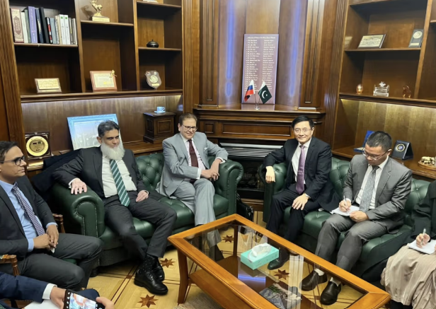 باكستان والصين تؤكدان على نهج منسق تجاه أفغانستان