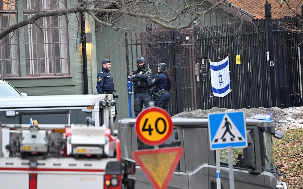 پولیس سویدن سه مرد را به ظن «آمادگی برای ارتکاب جرم خشونت‌آمیز» بازداشت کرد