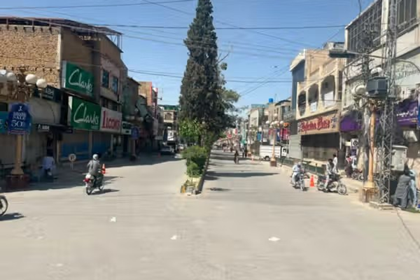 د بلوچستان په قلات ولسوالۍ کې د ناامنۍ له امله ګرځبندیز اعلان شو