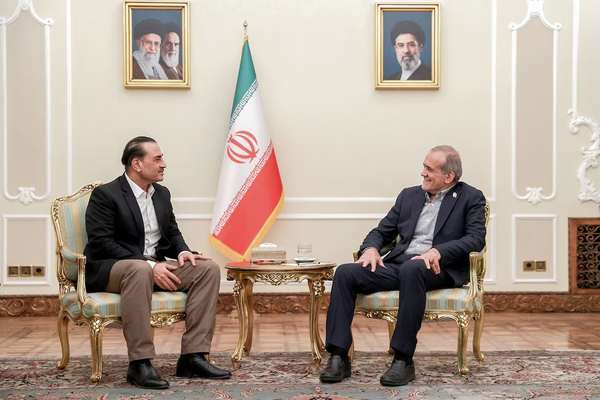رویترز: پاکستان از ایران خواسته است حوثیهای یمن را مهار کند