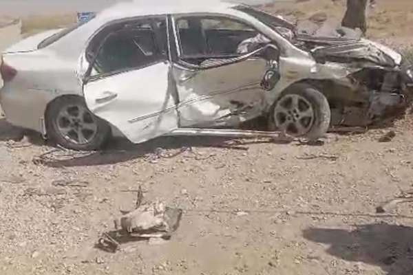 په بلخ کې د یوې ټرافیکي پېښې له امله یو کس مړ او ۱۱ نور ټپیان شوي