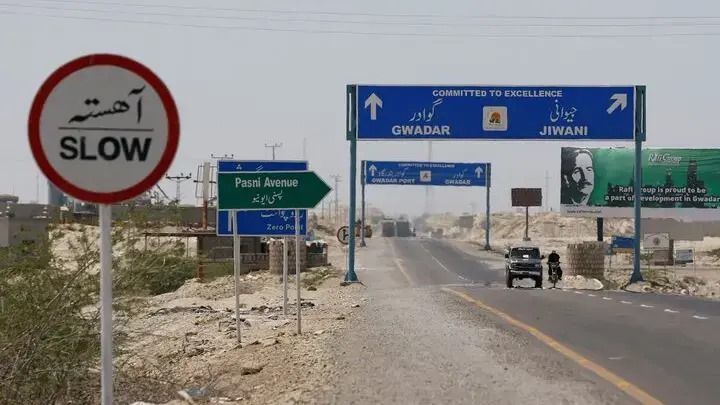 افراد مسلح ۲۰ کارگر را در جنوب‌غرب پاکستان ربودند