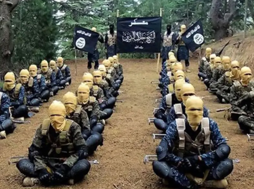 د ایران استخباراتو د داعش د دوو غړیو د وژل کېدو او د دغې ډلې د څو مشرانو د نیولو خبر ورکړی