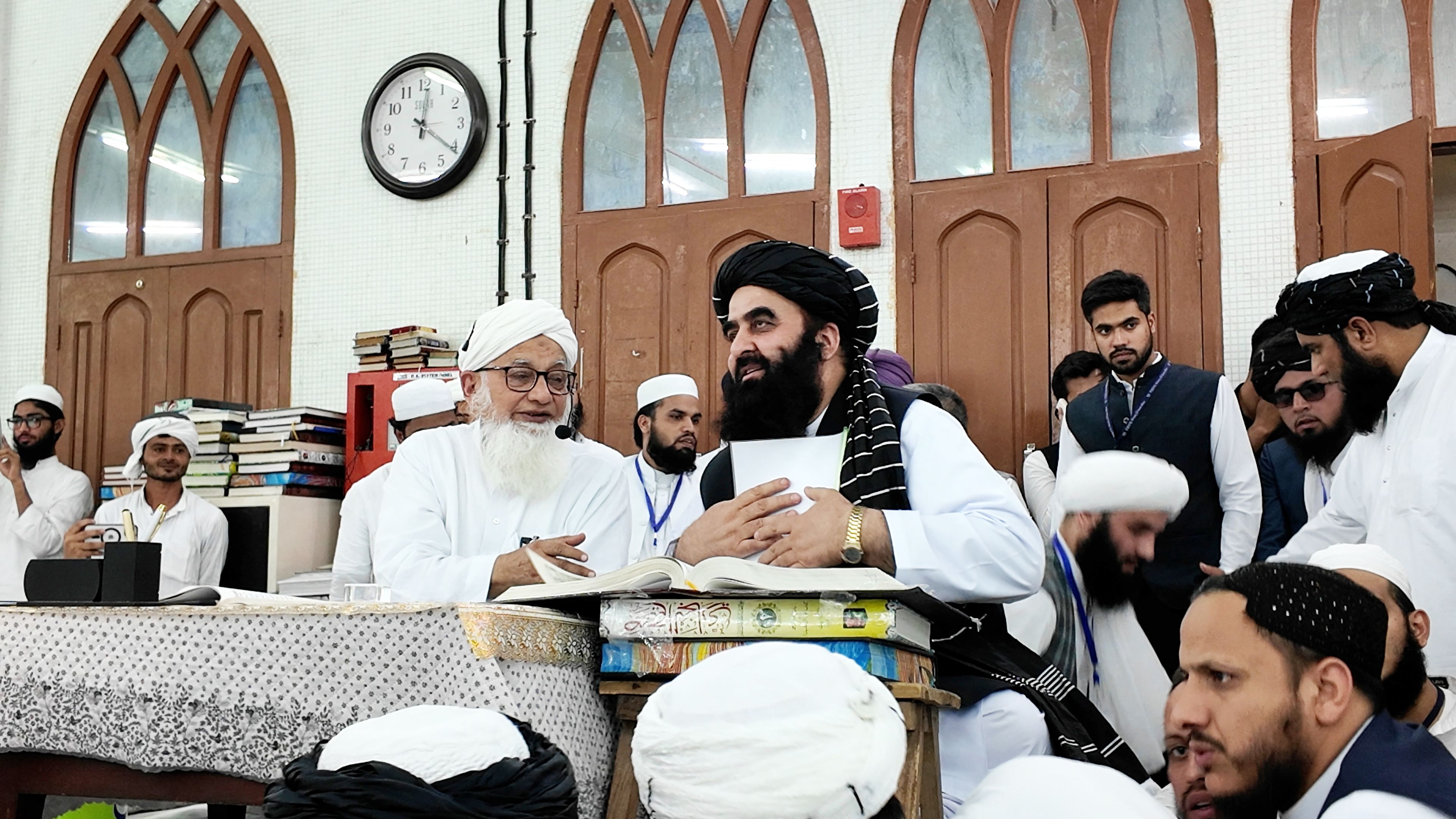 پذیرایی از متقی افتخار بزرگی برای پدر طالبان است 