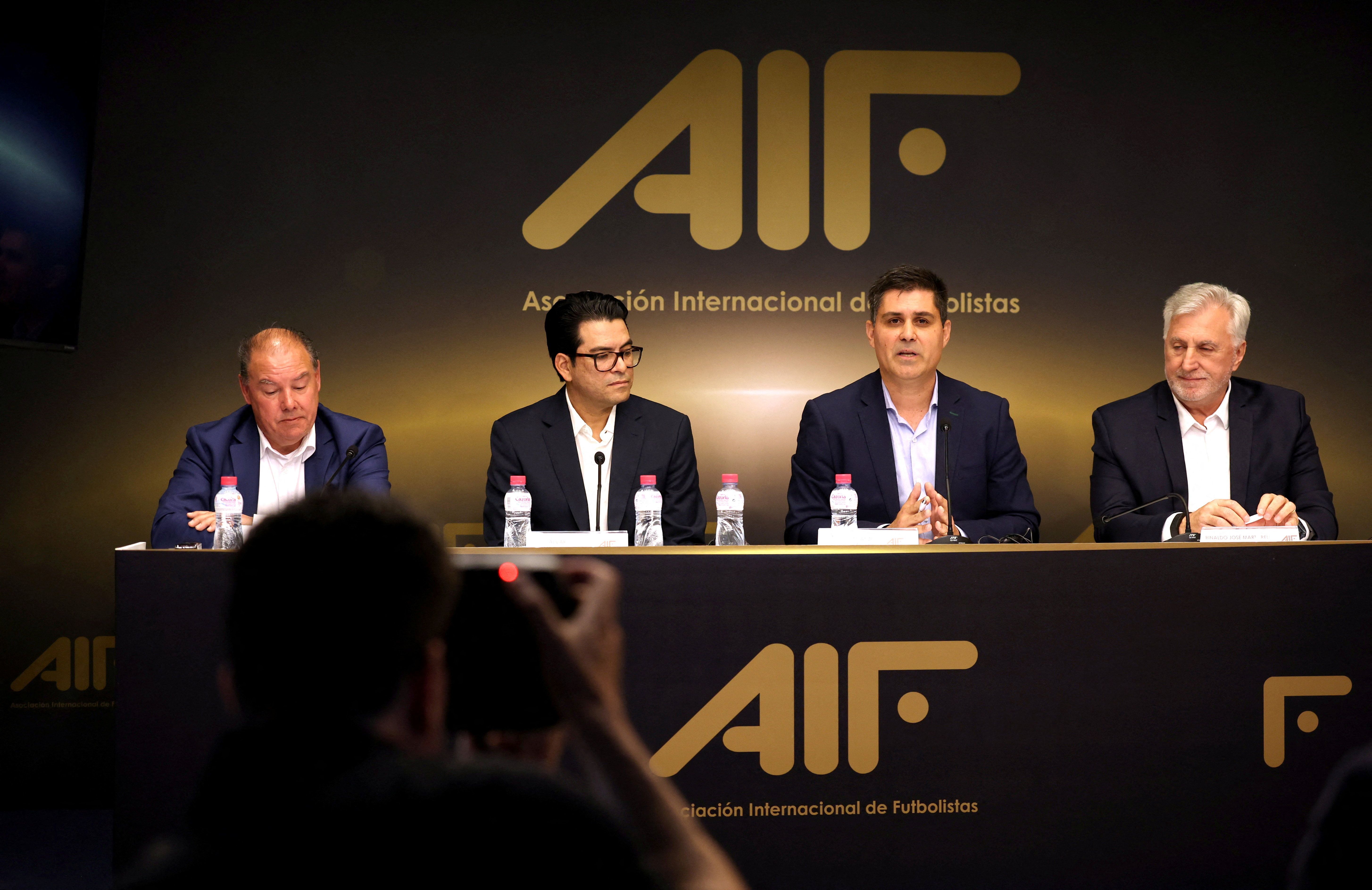 اختلاف با فیف‌پرو شدت گرفت؛ ایجاد اتحادیه جهانی جدید فوتبالیست‌ها در مادرید 