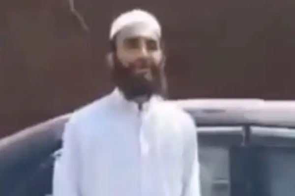 مصادر: منفذ هجوم كوهات الانتحاري أفغاني من ولاية هلمند