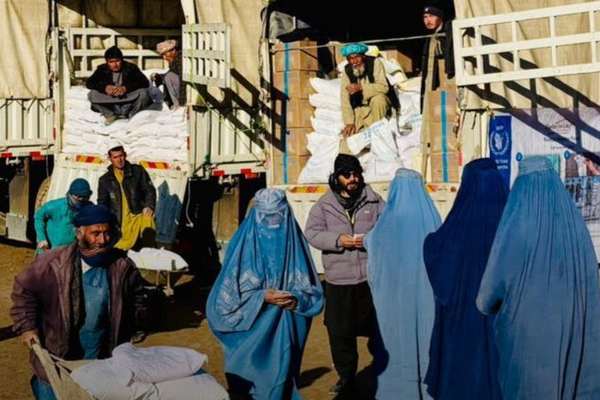 د خوړو نړیوال پروګرام په جوزجان کې پر زرګونو کورنیو خوراکي مرستې ووېشلې