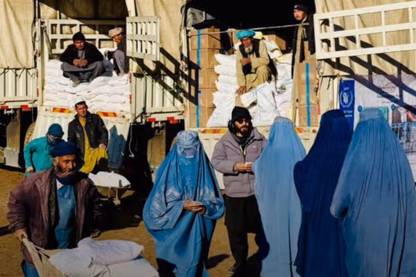 د خوړو نړیوال پروګرام په جوزجان کې پر زرګونو کورنیو خوراکي مرستې ووېشلې