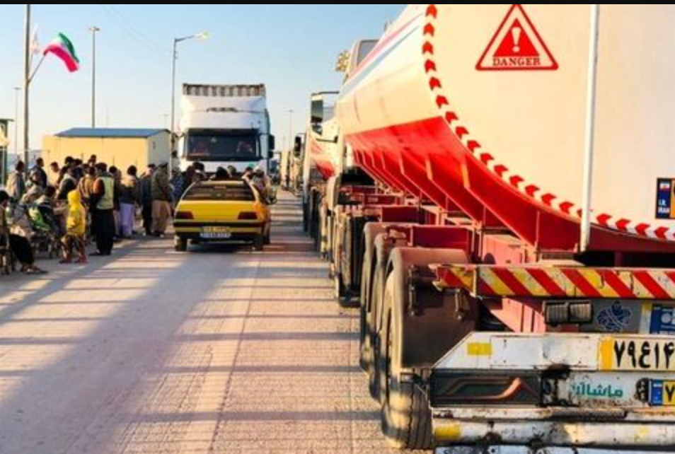 رئیس اتحادیه صادرکنندگان محصولات نفتی: در پشت رد بنزین ایرانی در افغانستان "مافیا" است