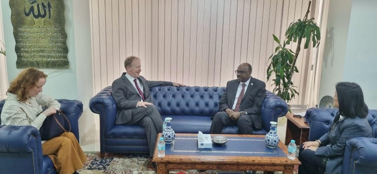 نمایندگان ویژه سازمان همکاری اسلامی و بریتانیا خواهان «تقویت تعامل با طالبان» شدند