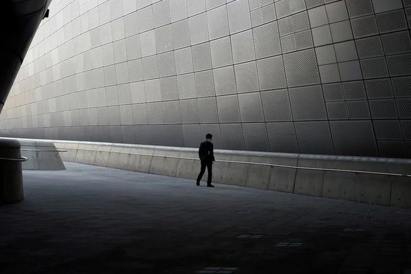 پژوهش دانشگاه زوریخ؛ مجرد ماندن طولانیمدت به سلامت روان جوانان آسیب میزند