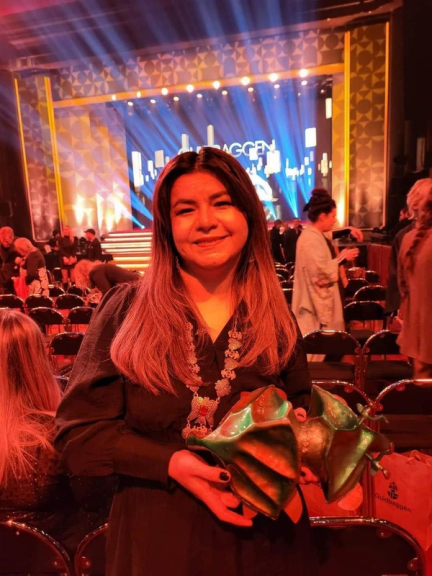 کارگردان زن افغان برنده جایزه بهترین فیلم مستند از یک جشنواره سینمایی سویدن شد