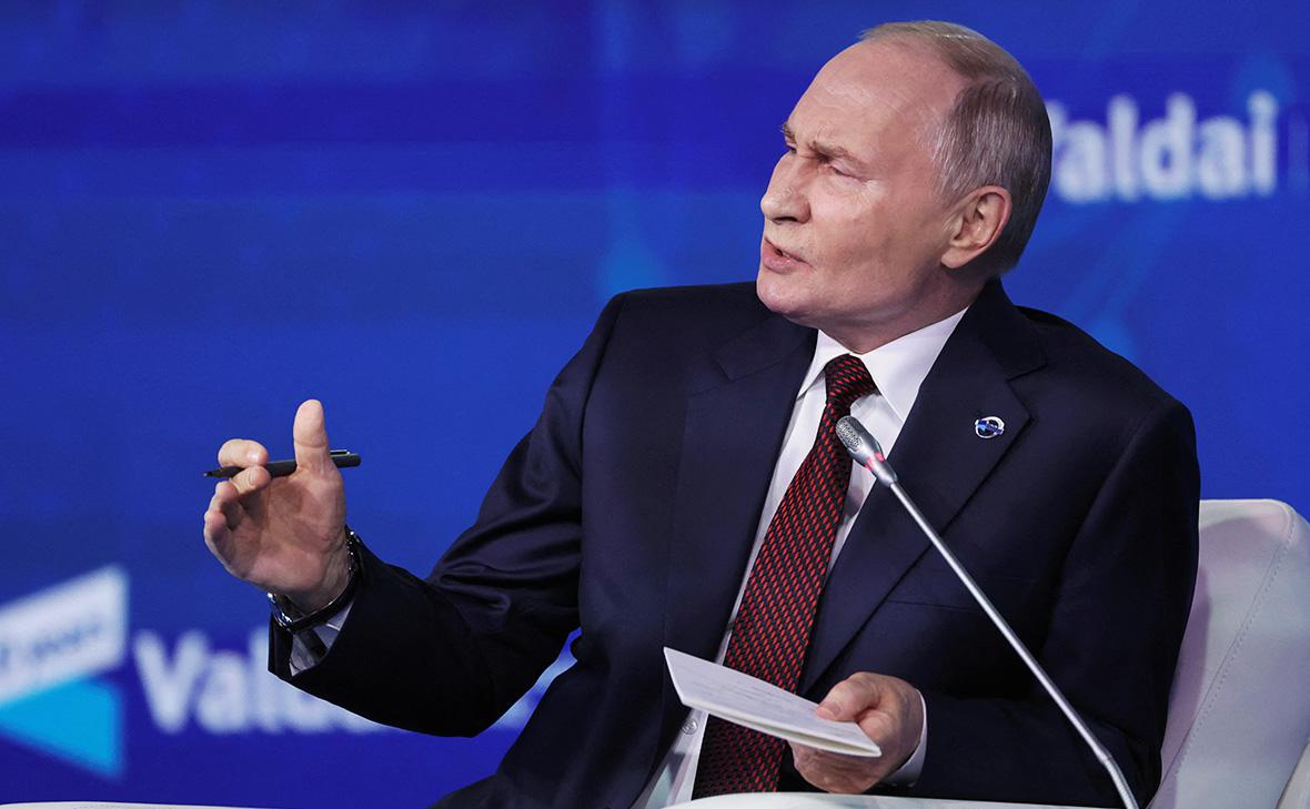 پوتین بر مبارزه «بی‌رحمانه» با تروریسم تاکید کرد