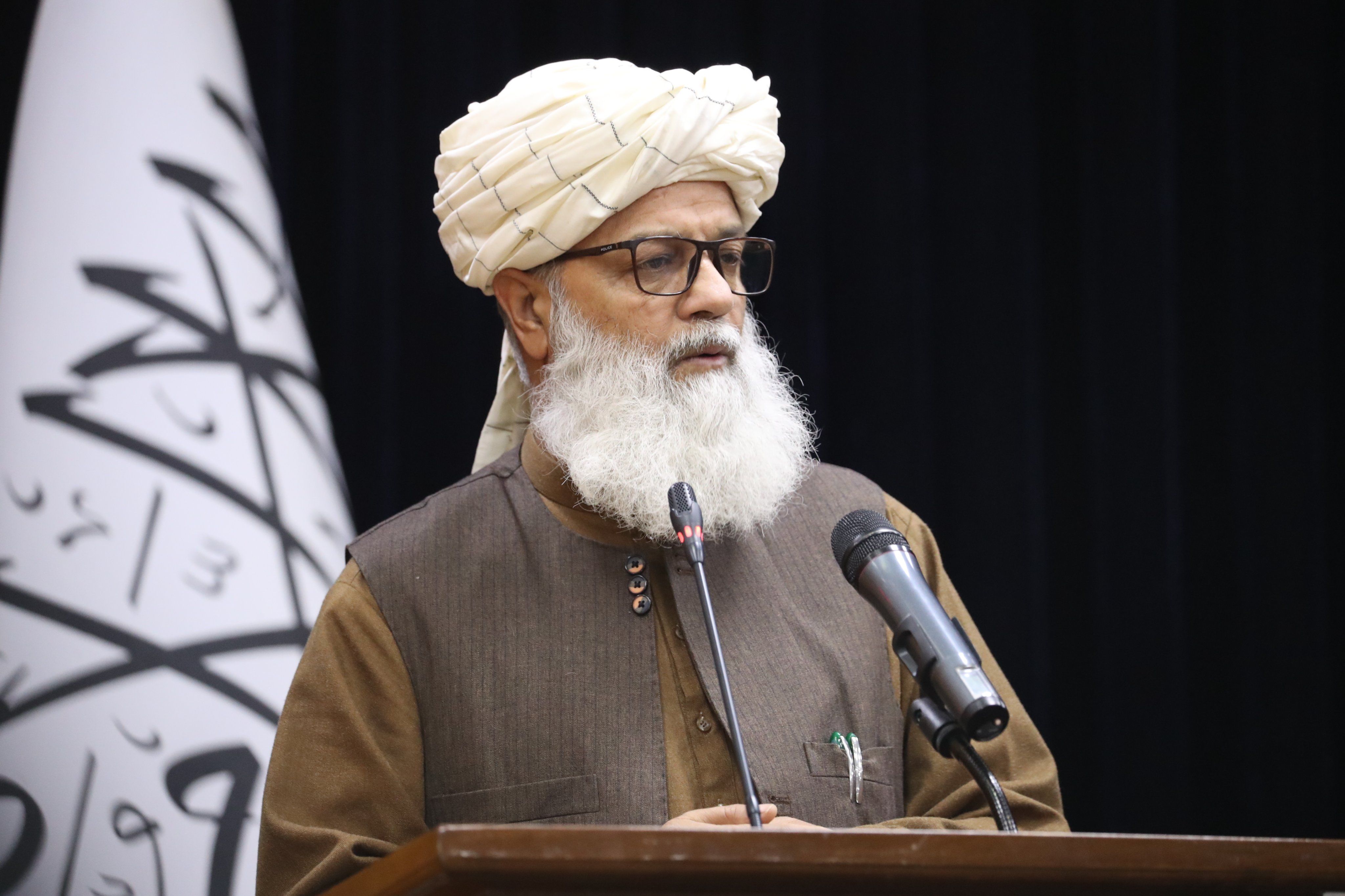 مقام ارشد طالبان: در یک قرن هیچ حکومتی مانند ما مستقل نبوده است