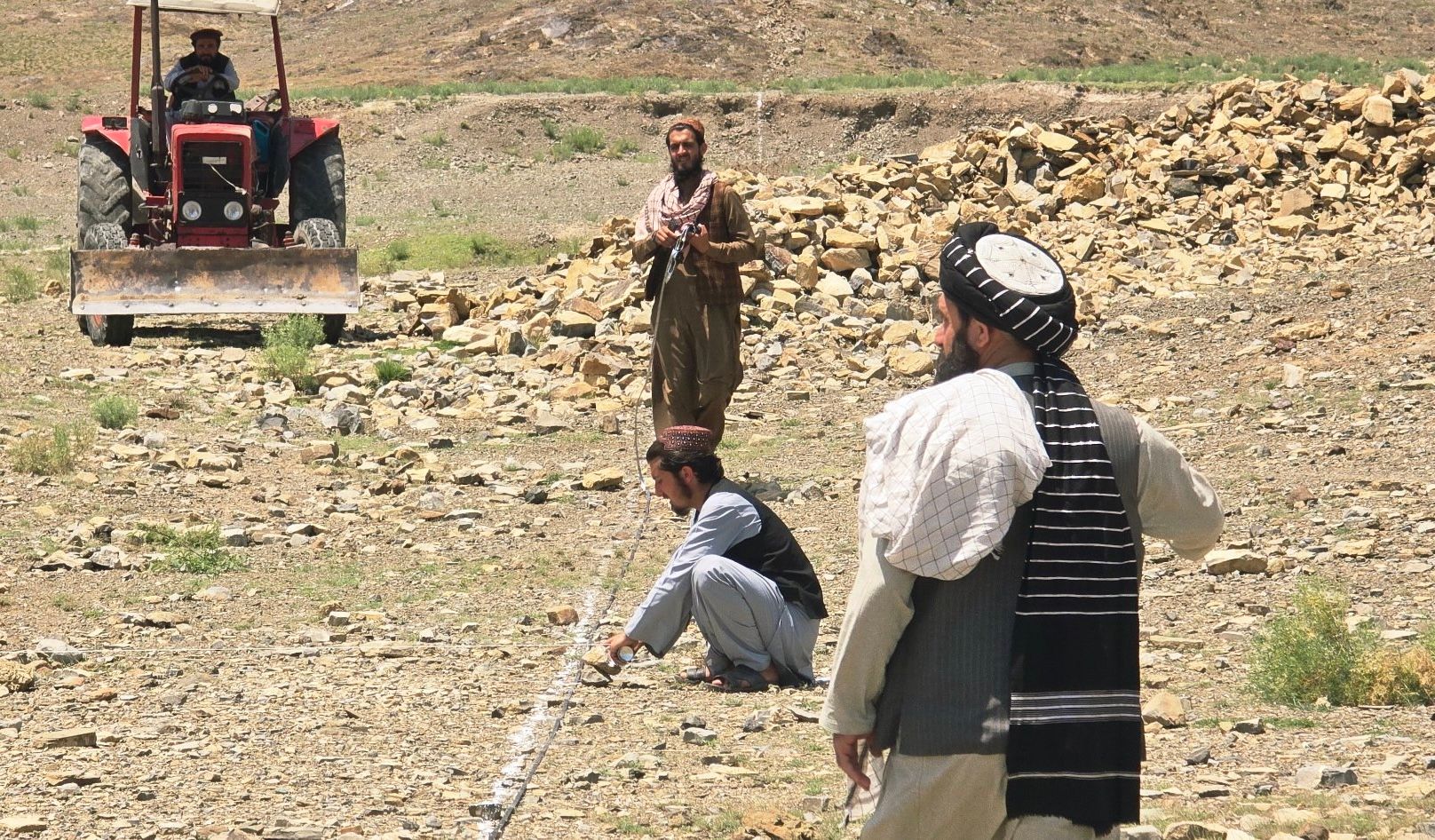 طالبان: په خوست کې د راستنېدونکو کډوالو لپاره د نوي ښارګوټي د خط اندازۍ چارې پیل شوې