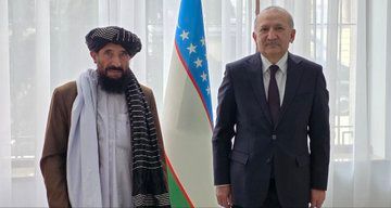 د طالبانو او ازبکستان سفیران پر دوه اړخیزو اقتصادي اړیکو اړه غږېدلي 